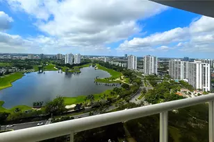 20191 E Country Club Dr, Aventura, FL 33180 - Photo 2