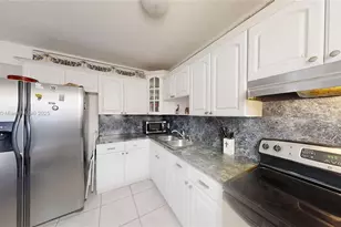 13040 NW 13th Ave, North Miami, FL 33167 - Photo 8