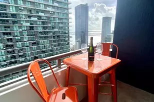 60 SW 13th St, Miami, FL 33130 - Photo 12