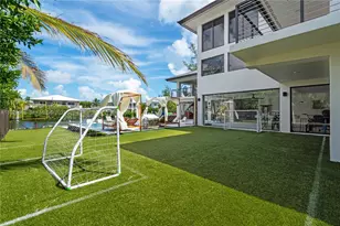 32 N Bounty Ln, Key Largo, FL 33037 - Photo 54