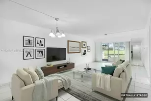 8940 S Hollybrook Blvd, Pembroke Pines, FL 33025 - Photo 12