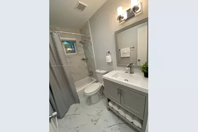 204 SW 19th Ave, Fort Lauderdale, FL 33312 - Photo 14