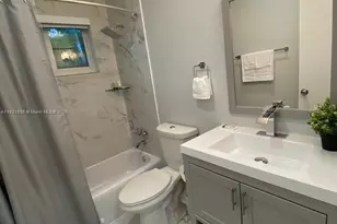 204 SW 19th Ave, Fort Lauderdale, FL 33312 - Photo 14