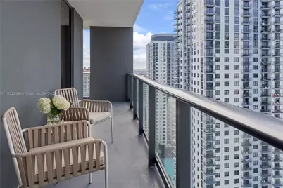 159 NE 6th St #3002, Miami, FL 33132 - Photo 30