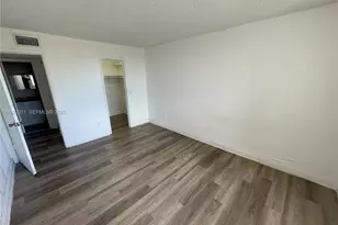 [Address not provided], North Miami, FL 33161 - Photo 14