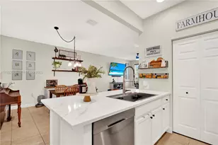 1121 SW 147th Ter, Pembroke Pines, FL 33027 - Photo 12