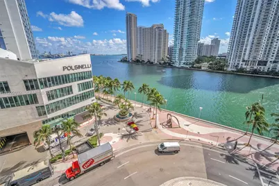 300 S Biscayne Blvd #L-822, Miami, FL 33131 - Photo 8