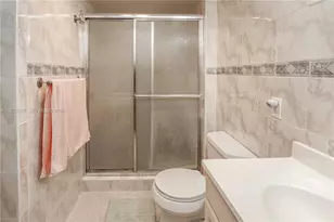 3625 N Country Club Dr, Aventura, FL 33180 - Photo 16