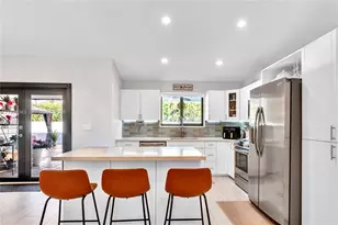 8445 NW 165th Terrace, Miami Lakes, FL 33016 - Photo 4