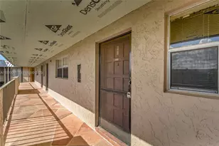 6101 N Falls Cir Dr, Lauderhill, FL 33319 - Photo 4