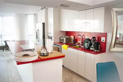 6301 Collins Ave #807, Miami Beach, FL 33141 - Photo 30