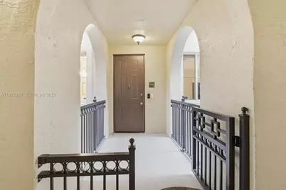 2925 NW 126th Ave #303-1, Sunrise, FL 33323 - Photo 2