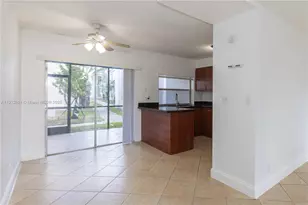 4415 Treehouse Ln, Tamarac, FL 33319 - Photo 6
