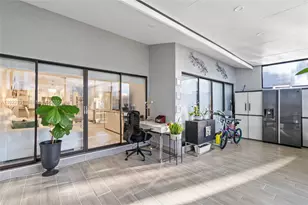 1064 NW 97th Ave, Pembroke Pines, FL 33024 - Photo 24