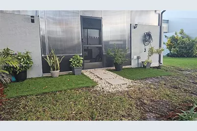 1064 NW 97th Ave #219, Pembroke Pines, FL 33024 - Photo 36