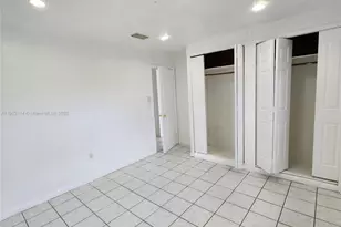 1340 NE 146th St, Miami, FL 33161 - Photo 6