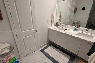 8119 NW 47th Terrace, Doral, FL 33166 - Photo 18