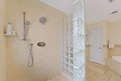 608 Middle River Dr, Fort Lauderdale, FL 33304 - Photo 24