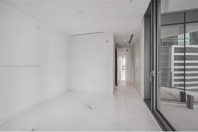 300 S Biscayne Boulevard Way #1907W, Miami, FL 33131 - Photo 24