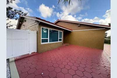 4548 SW 28th Way, Dania Beach, FL 33312 - Photo 30