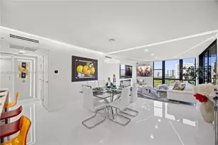 20379 W Country Club Dr, Aventura, FL 33180 - Photo 2