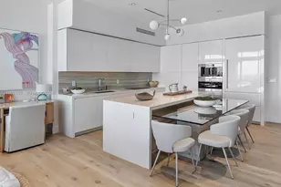 102 24th St, Miami Beach, FL 33139 - Photo 16