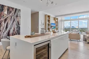 102 24th St, Miami Beach, FL 33139 - Photo 20