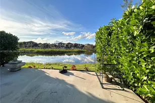 4905 NW 49th Rd, Tamarac, FL 33319 - Photo 24