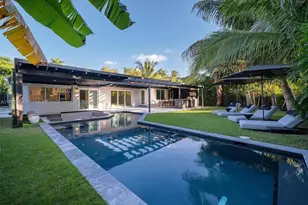 10618 NE 11th Ct, Miami Shores, FL 33138 - Photo 2