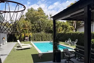 12125 NE 2nd Ave, North Miami, FL 33161 - Photo 4