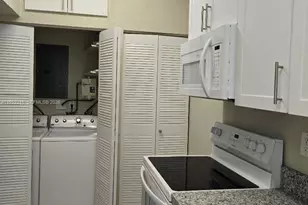 7601 SW 105th Ave, Miami, FL 33173 - Photo 6