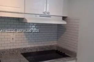 16508 NE 26th Ave, North Miami Beach, FL 33160 - Photo 14