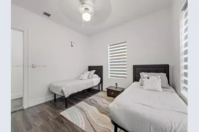 37 NW 47th Ter, Miami, FL 33127 - Photo 32