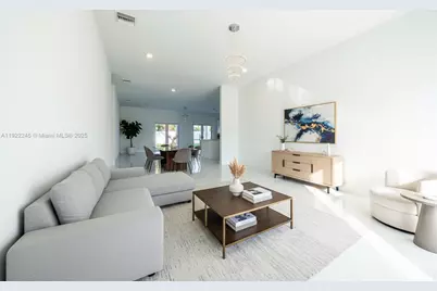 12901 SW 266th Ter, Homestead, FL 33032 - Photo 6