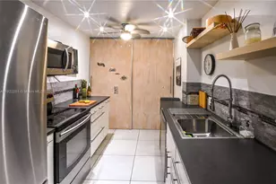 4330 Hillcrest Dr, Hollywood, FL 33021 - Photo 2