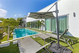 2112 NE 17th Ave, Wilton Manors, FL 33305 - Photo 62