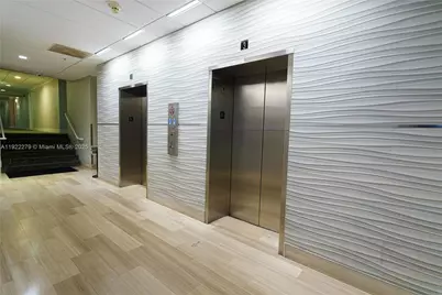 19390 Collins Ave #320, Sunny Isles Beach, FL 33160 - Photo 28