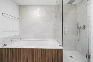 1000 Brickell Plaza, Miami, FL 33131 - Photo 22