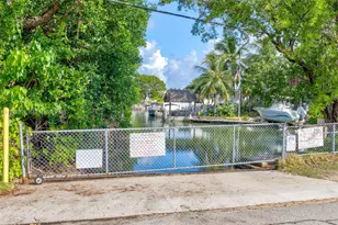 40 Pirates Dr, Key Largo, FL 33037 - Photo 32
