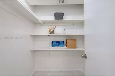 401 Ocean Dr #417, Miami Beach, FL 33139 - Photo 14