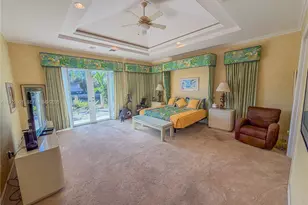 3220 NE 165th St, North Miami Beach, FL 33160 - Photo 18