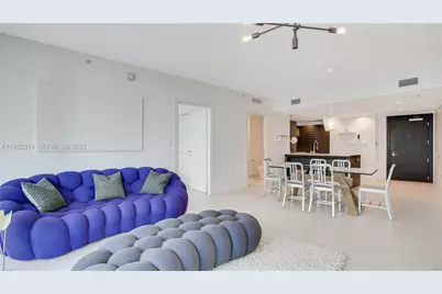 200 Biscayne Boulevard Way #3504, Miami, FL 33131 - Photo 4