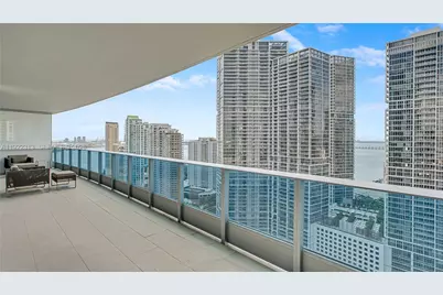 200 Biscayne Boulevard Way #3504, Miami, FL 33131 - Photo 2