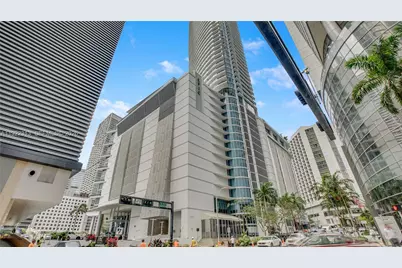 200 Biscayne Boulevard Way #3504, Miami, FL 33131 - Photo 24