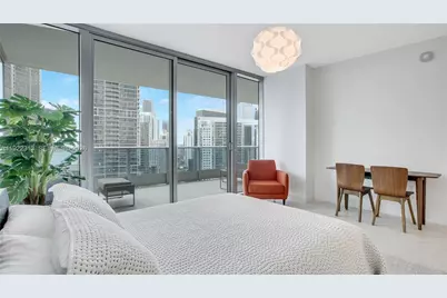 200 Biscayne Boulevard Way #3504, Miami, FL 33131 - Photo 10