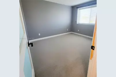 1308 SW 181st Ave, Pembroke Pines, FL 33029 - Photo 24
