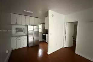 10281 E Bay Harbor Dr, Bay Harbor Islands, FL 33154 - Photo 8