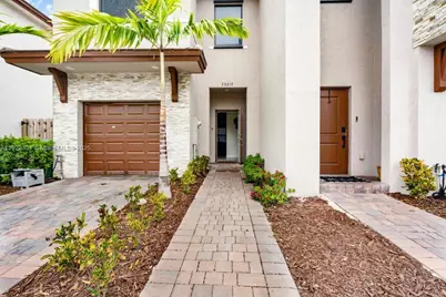 25217 SW 107th Ct, Homestead, FL 33032 - Photo 1