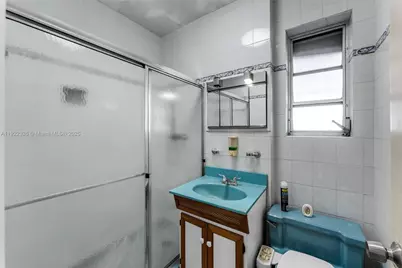 6841 SW 1st St, Miami, FL 33144 - Photo 14
