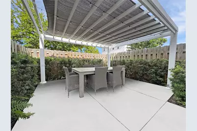 14813 SW 183rd Ter #14813, Miami, FL 33187 - Photo 16
